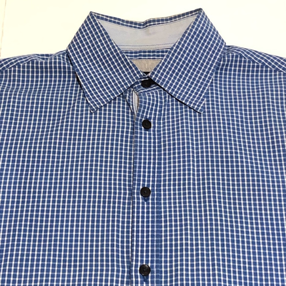Long-Sleeve Button Down M - Picture 4 of 8